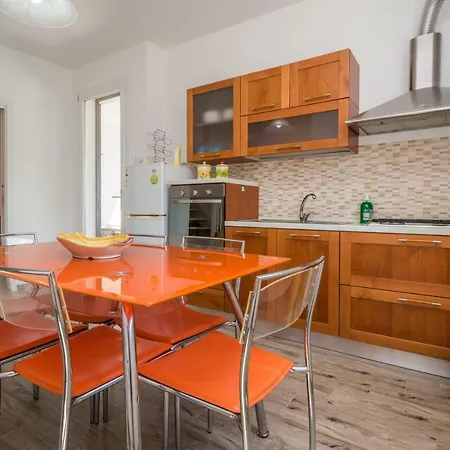 Manuela Holiday home Lascari
